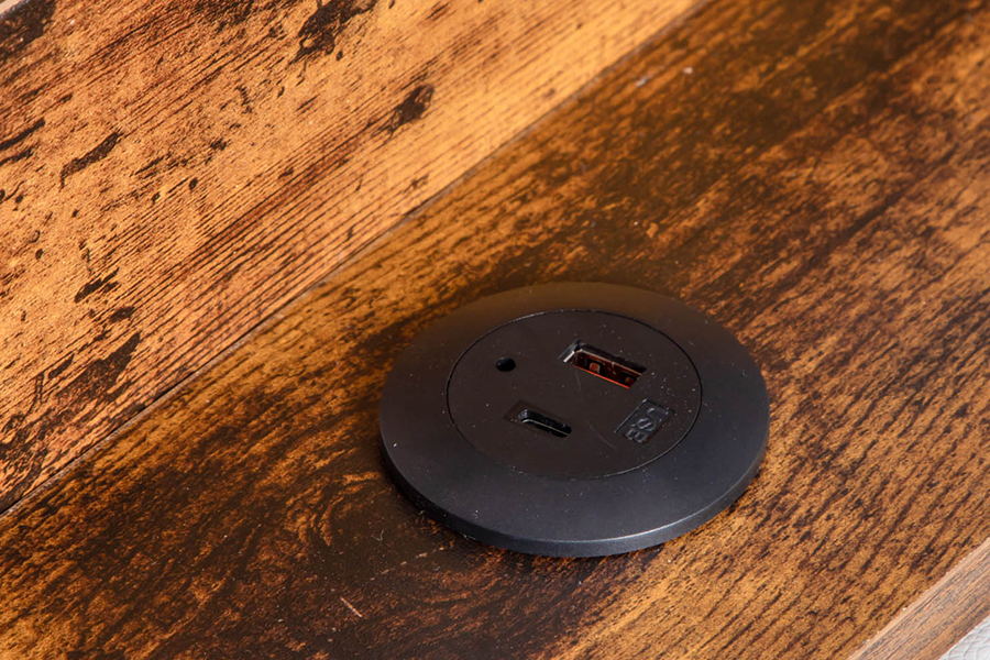A002-1-3DU USB stoppad integrerad sänggavel Sängram