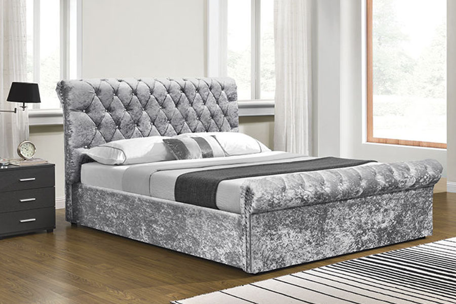 1153G Chesterfield Crushed Velvet Crystal Ottomansk förvaringssäng