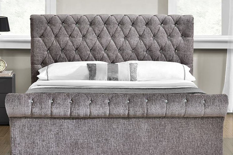1153G Chesterfield Crushed Velvet Crystal Ottomansk förvaringssäng