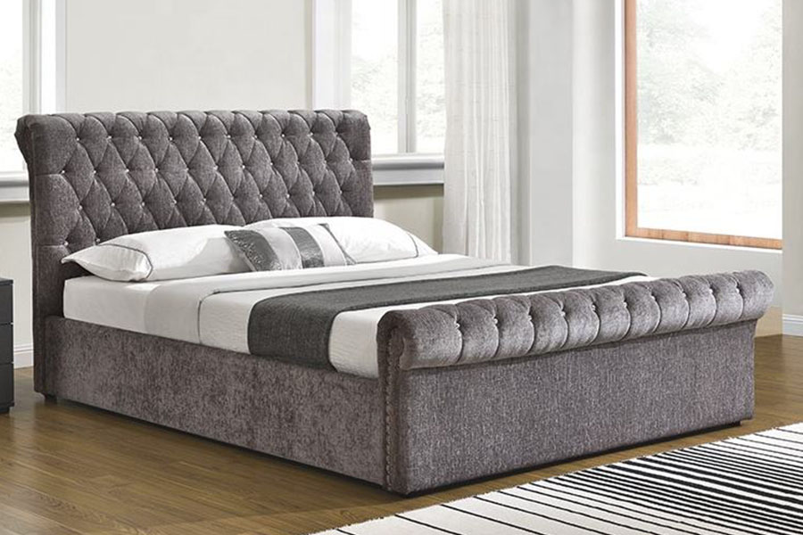 1153G Chesterfield Crushed Velvet Crystal Ottomansk förvaringssäng